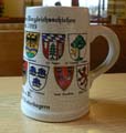 F760-Bierkrug mit Wappen